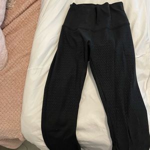 Black lulu lemon legging